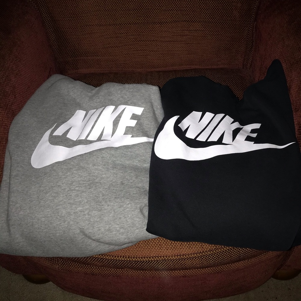 2 Nike hoodies